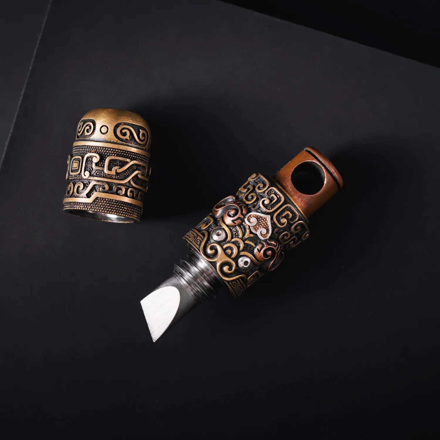 Oriental Patterned Box Opener Pendant - Image 3