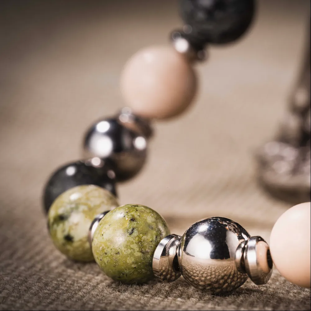 Snow Moss Bracelet - Image 4