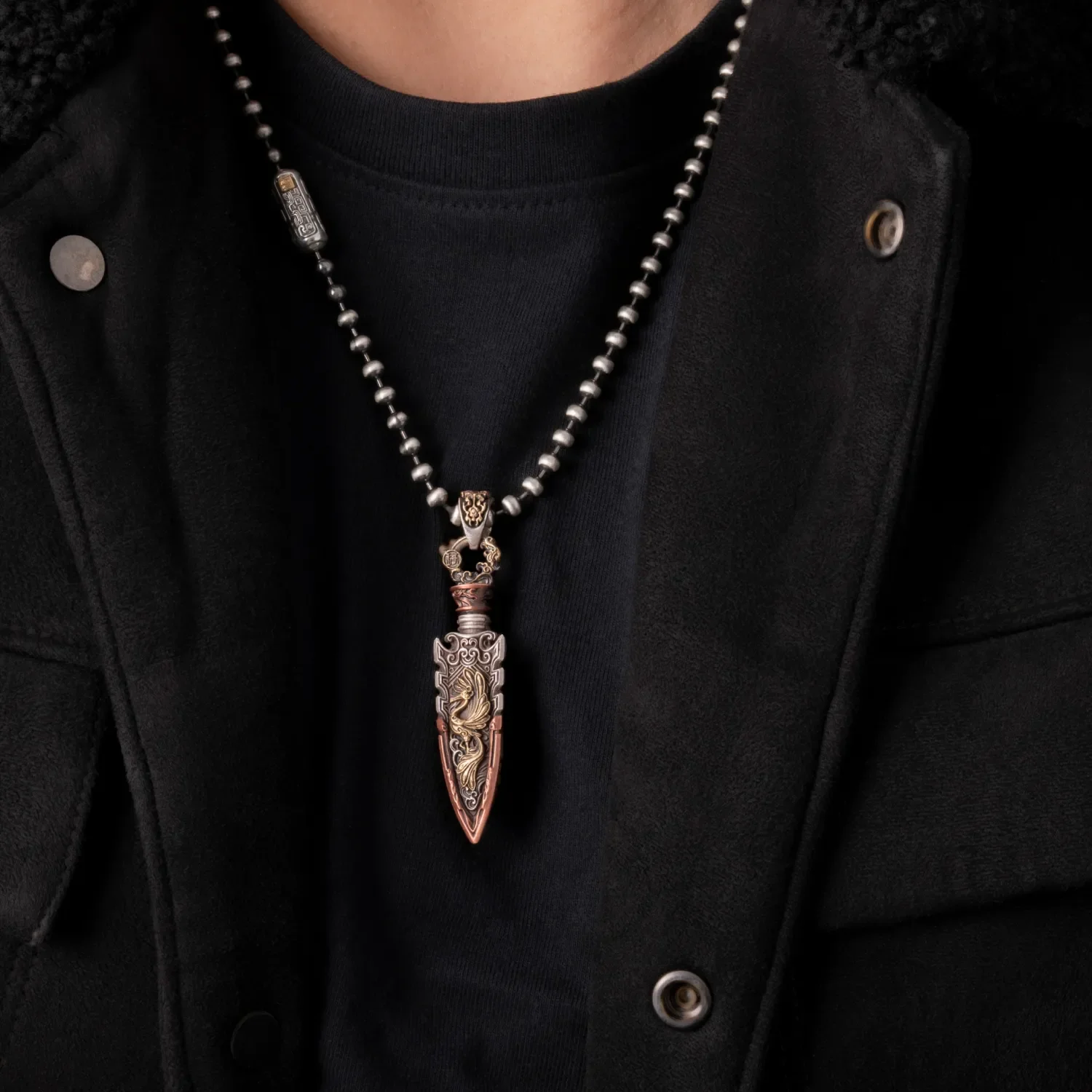Arrowhead Capsule Pendant 2.0 - Image 3