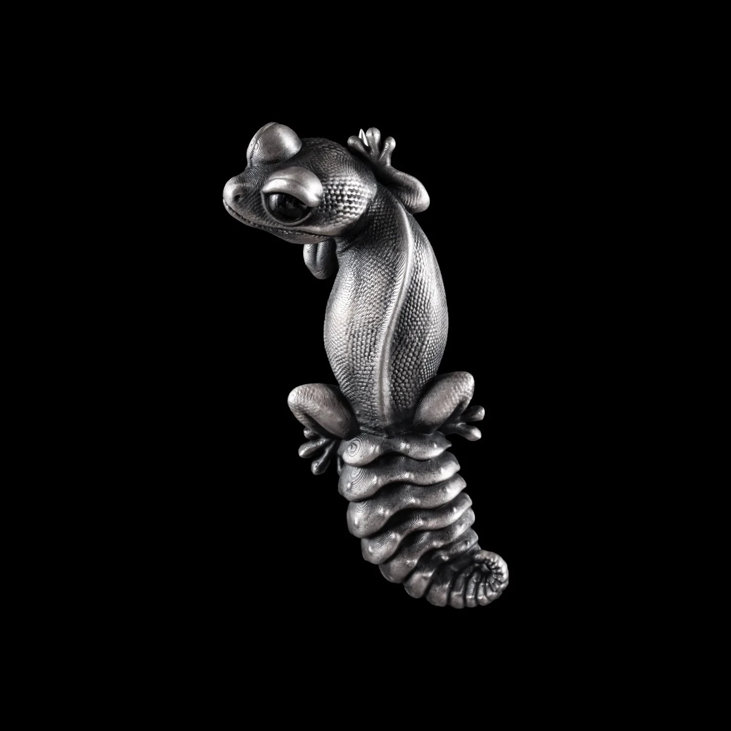 Knob Tail Gecko Brooch - Image 8