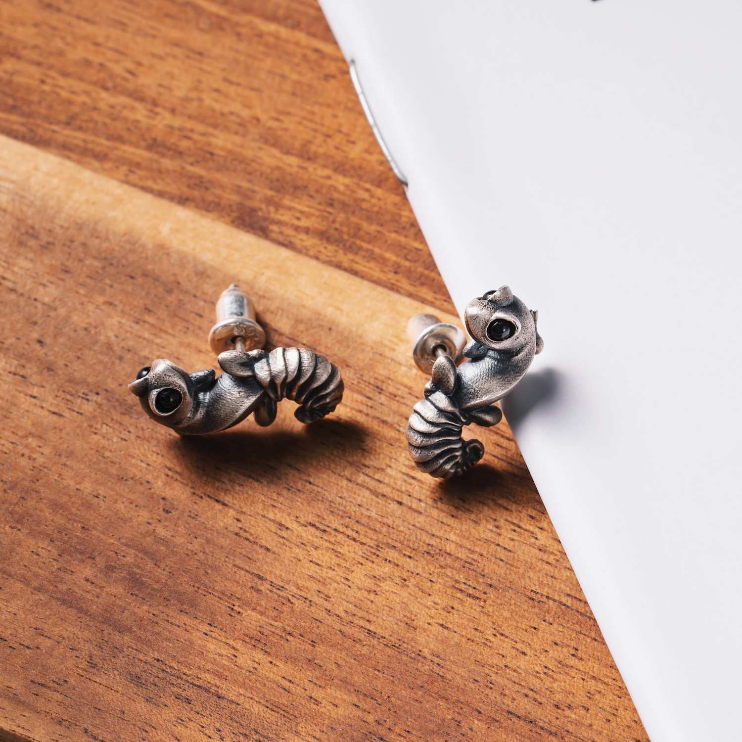 Knob Tail Gecko Earrings - Image 7