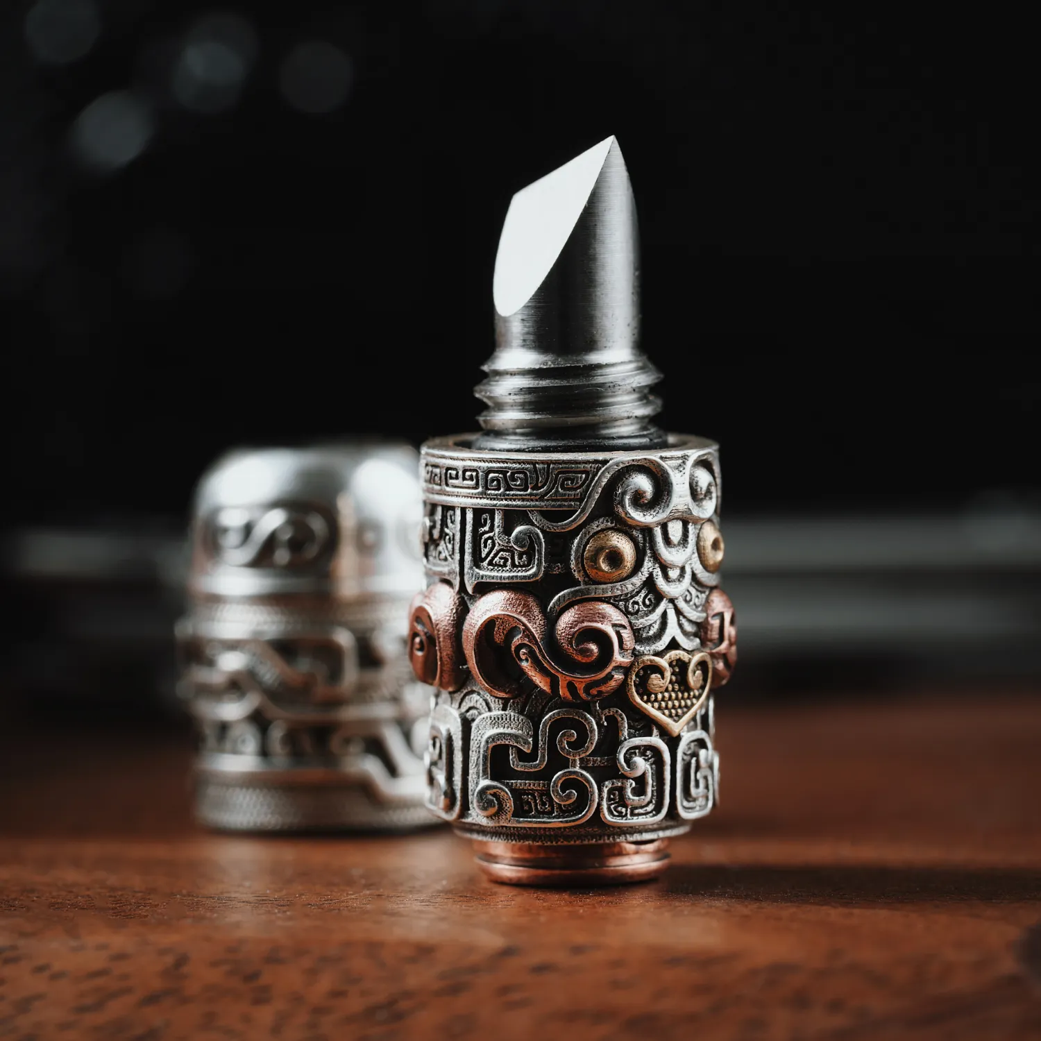 Oriental Patterned Box Opener Pendant - Image 4