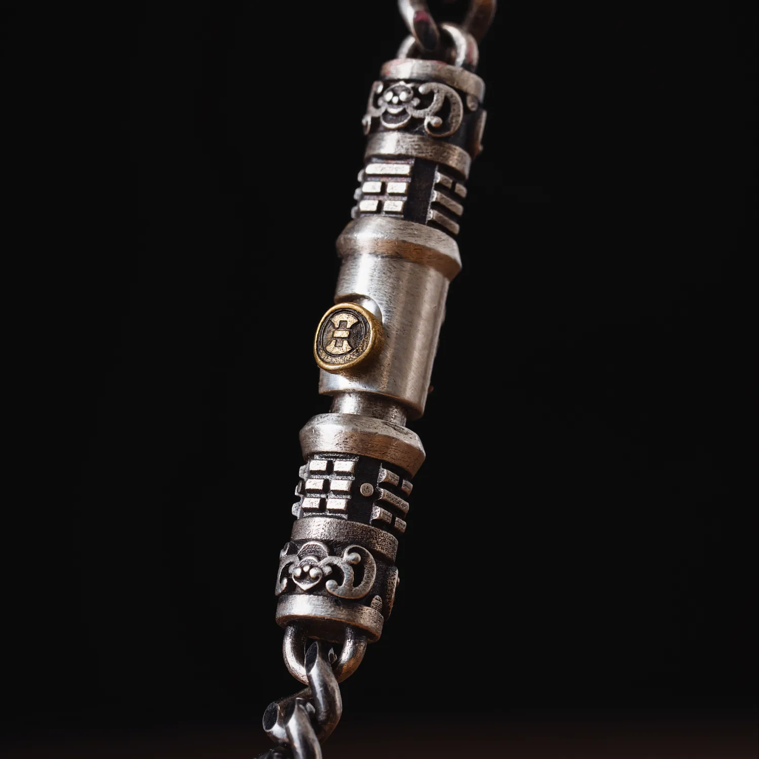 Taiji Rotatable Necklace - 4mm - Image 6
