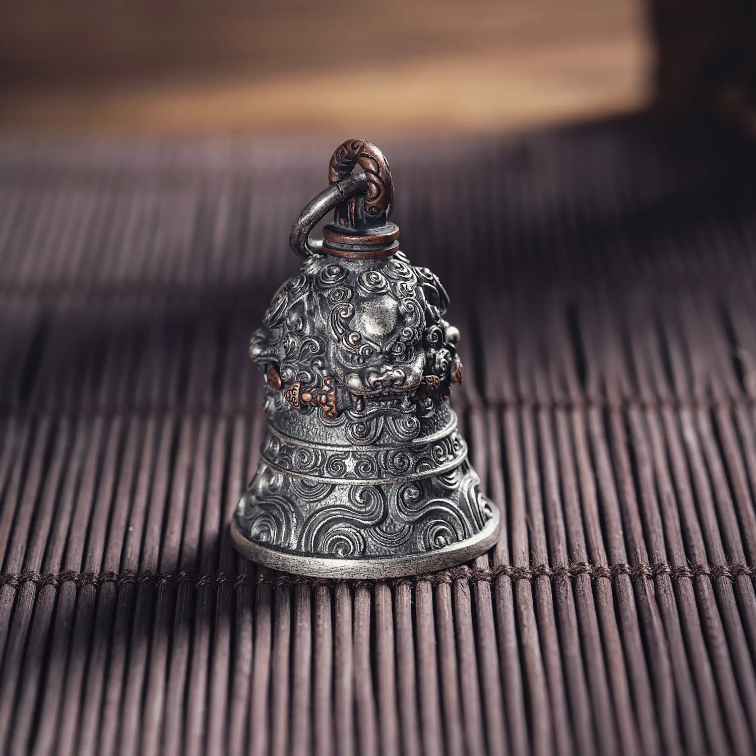 Lion-Biting Sword Bell - Image 8
