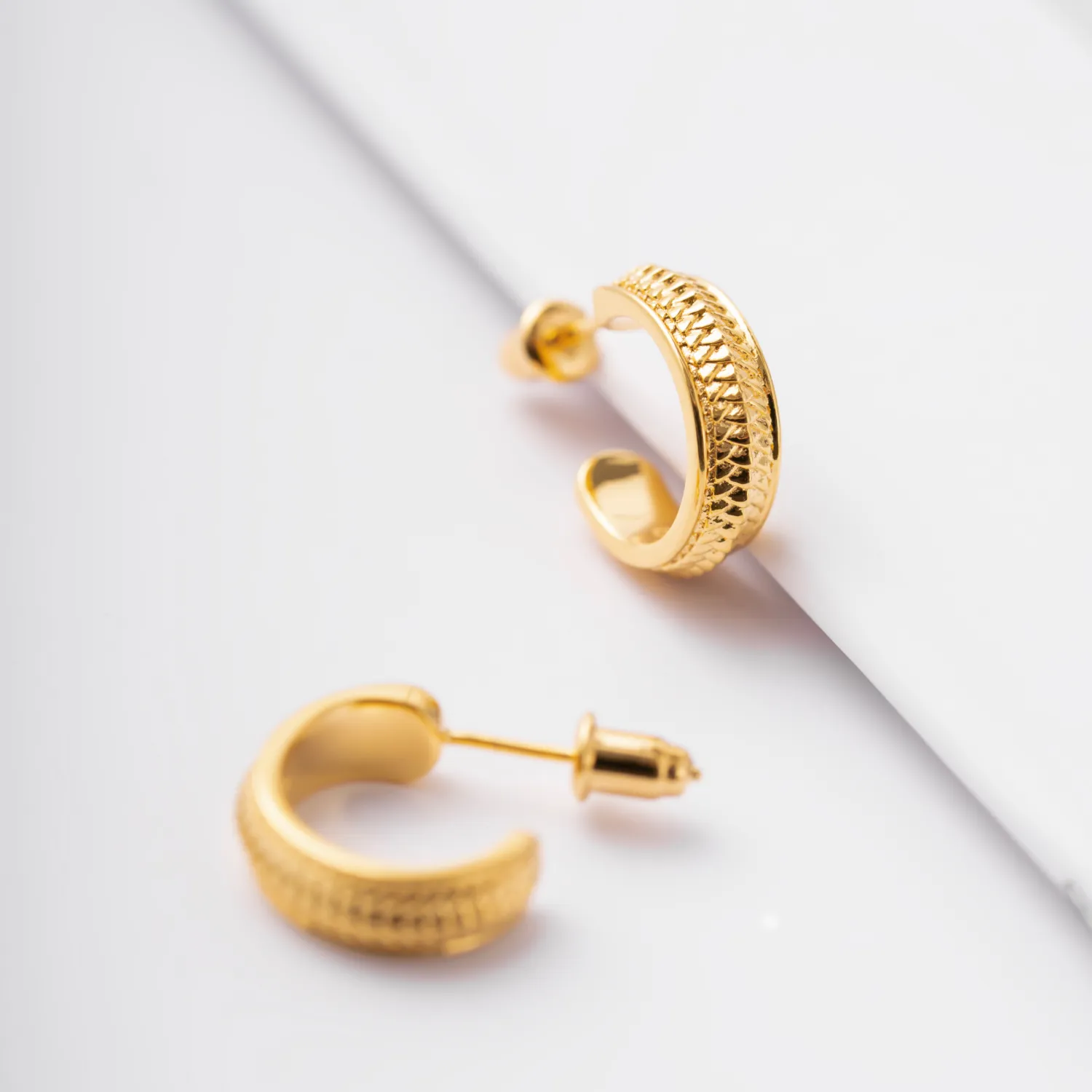 Snake Scale Stud Earrings - Image 4