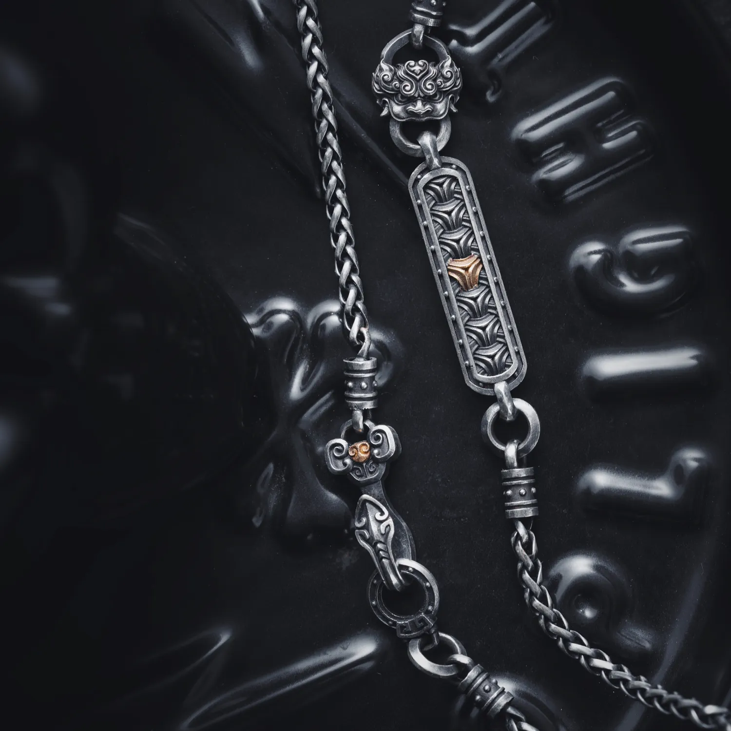 Tang Armor Necklace - 3mm - Image 8