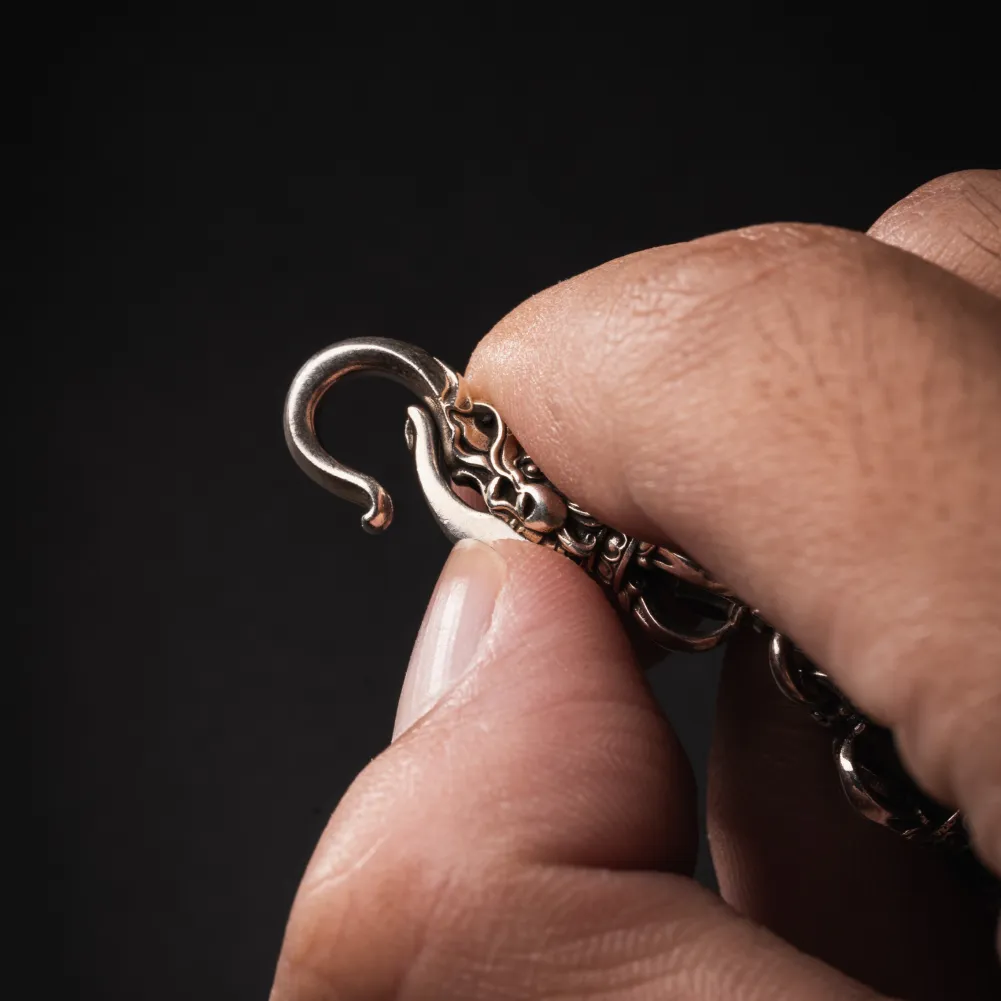 Vajra Link Necklace - Image 8