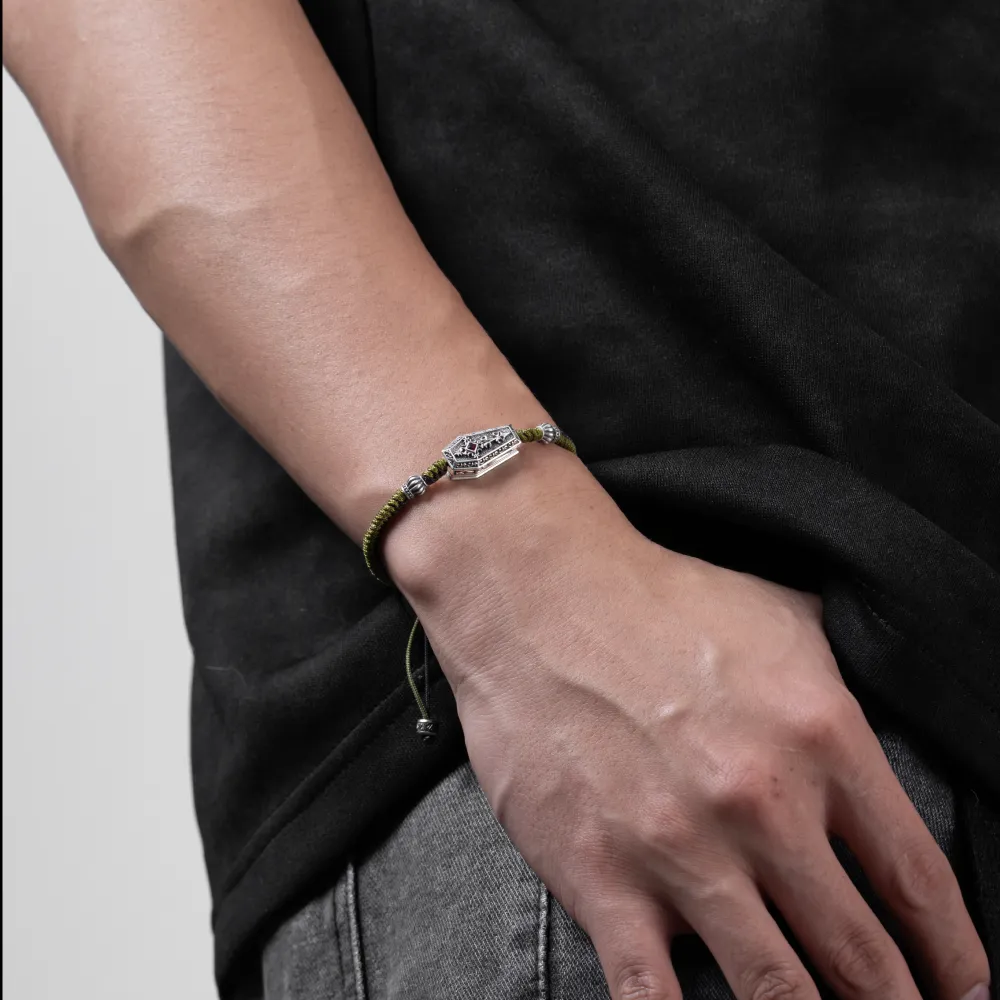 Vampire Coffin Braided Bracelet - Image 3