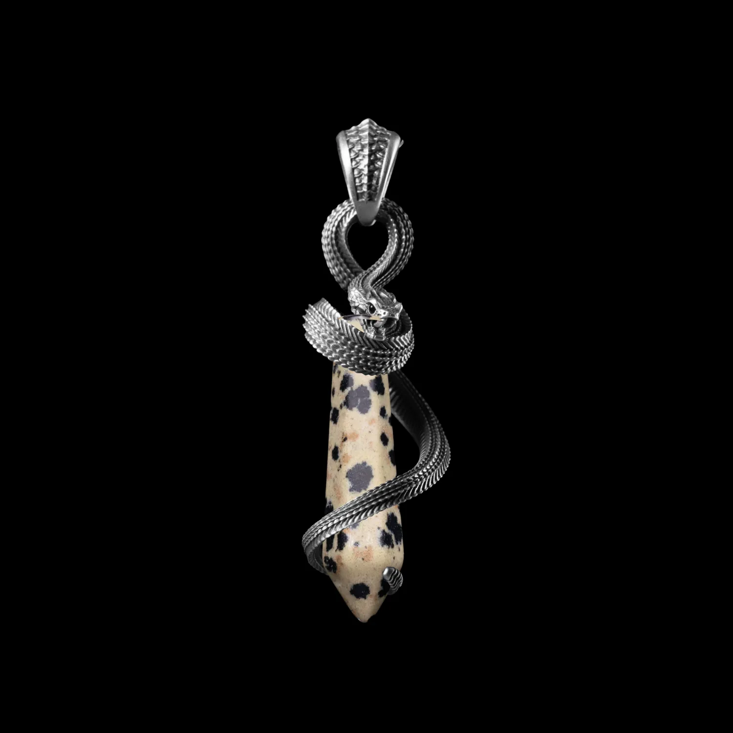 Venom’s Heart Pendant - Image 30