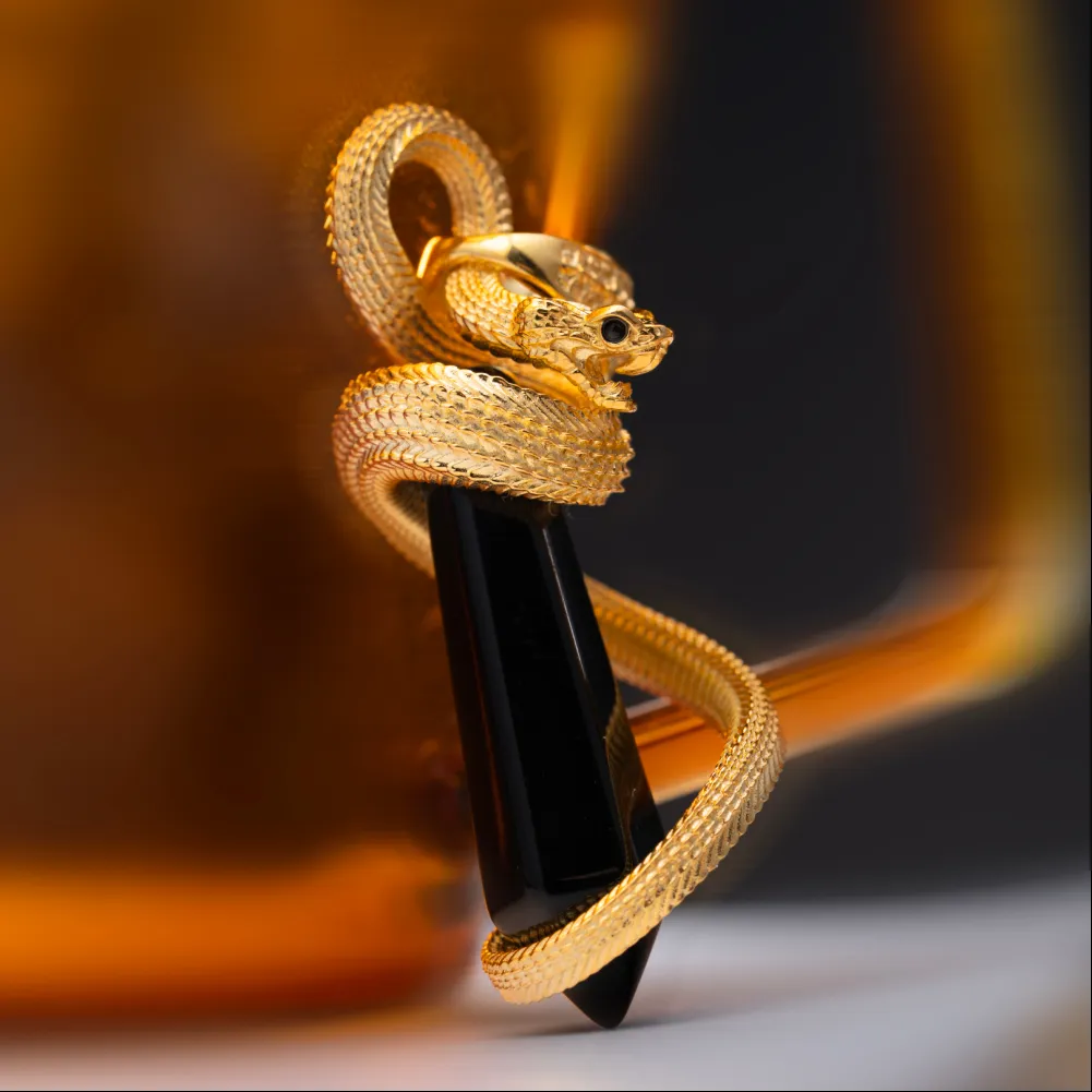 Venom’s Heart Pendant - Image 2